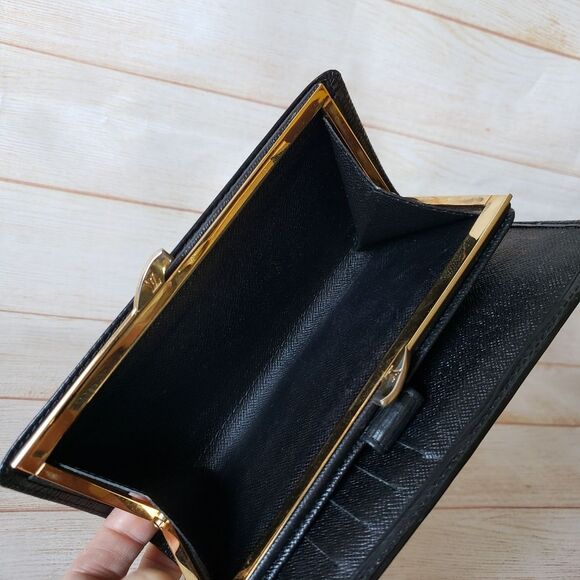 Louis Vuitton Epi Leather Bifold Long Wallet Black Luxury Designer - Picture 8 of 16